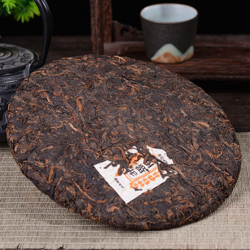357g Yunnan Cooked Pu-erh Tea Menghai Aged Puerh Ripe Tea Cake Pu'er Black Tea Secondary image