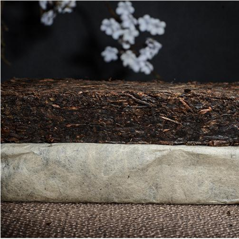 HelloYoung TeaYunnan Cooked Pu-erh Tea Pu'er Black Tea 250g Yiwu Old Tree Puerh Ripe Tea Brick Secondary image