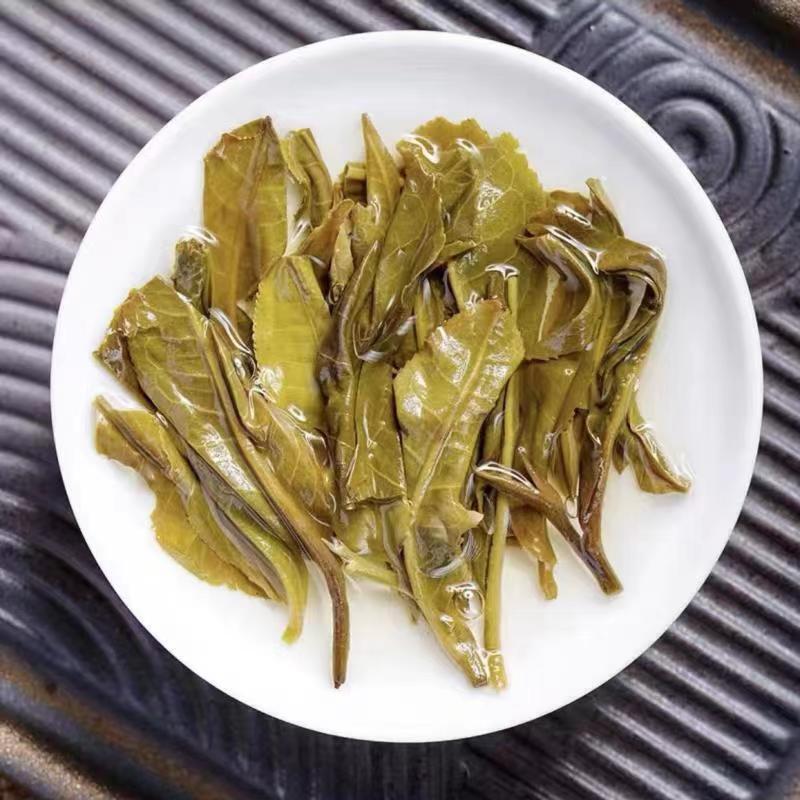 HelloYoung Yunnan Menghai Puerh Tea Pu'er Green Tea 250g Laobanzhang Pu-erh Tea Brick