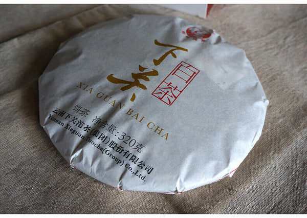 HelloYoung XIA GUAN BAI CHA Dali White Tea Cake Tea Jinggu Moonlight Pu'er 320g Box