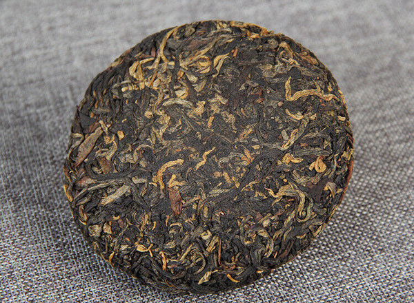 HelloYoung TeaYunnan Dianhong Wild Ancient Tree Tea Little Sweet Dian Hong Black Tea Fragrant