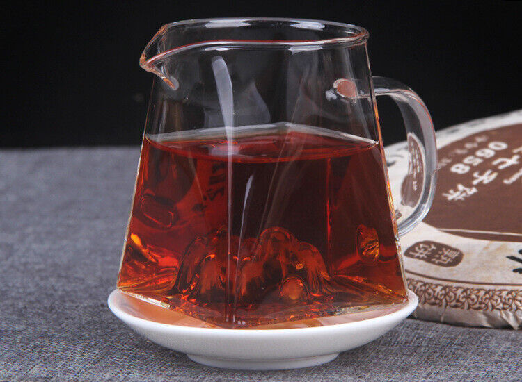 HelloYoung Year Yunnan Longsheng Puerh Tea Cake Classic 0658 Pu'er Ripe Tea 357g