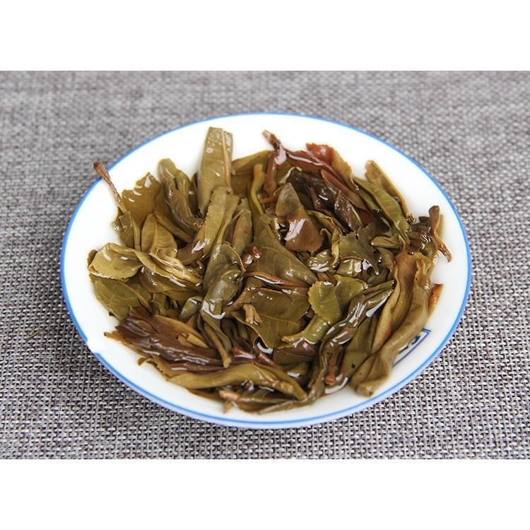 HelloYoung Yunnan Treasures Aged Pu'er Tea Nannuo Mountain Arbor Qi Zi Puer Tea 357g