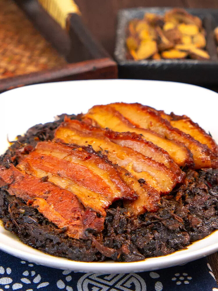Shuanghui braised pork with preserved plums home-style specialties 红烧梅菜扣肉320g