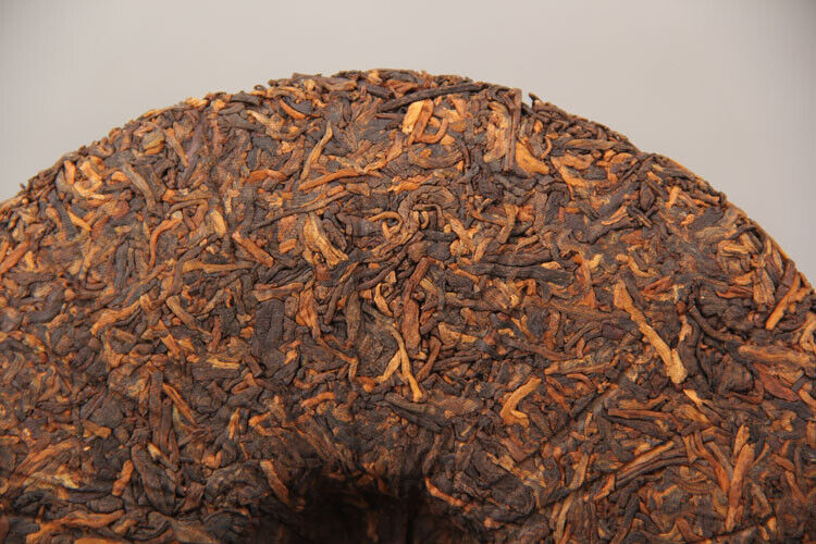 HelloYoung Puer Tea Cake 357g Palace Golden Bud Cooked Ripe Pu'er Puerh Pu-erh Tea