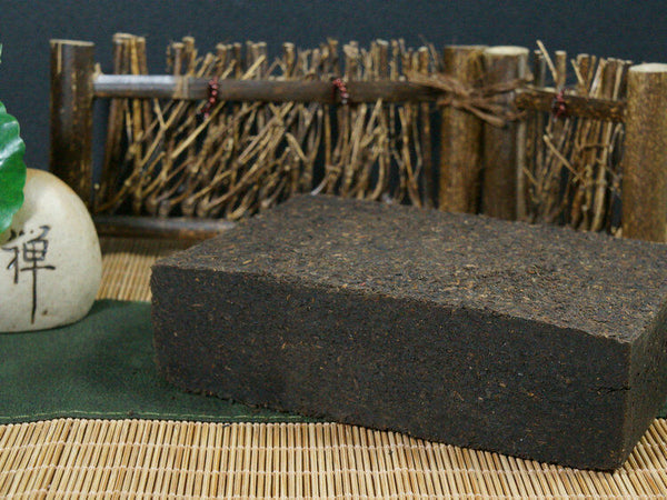 HelloYoung TeaLiu Pao Rice Brick Tea * Guangxi Aged Liubao Tea Black Tea Dark Tea 500g