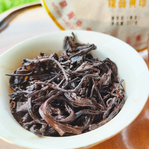 357g Chinese Pu-erh Tea Cake Ancient Tree Cooked Pu'er Tea Yunnan Ripe Black Tea