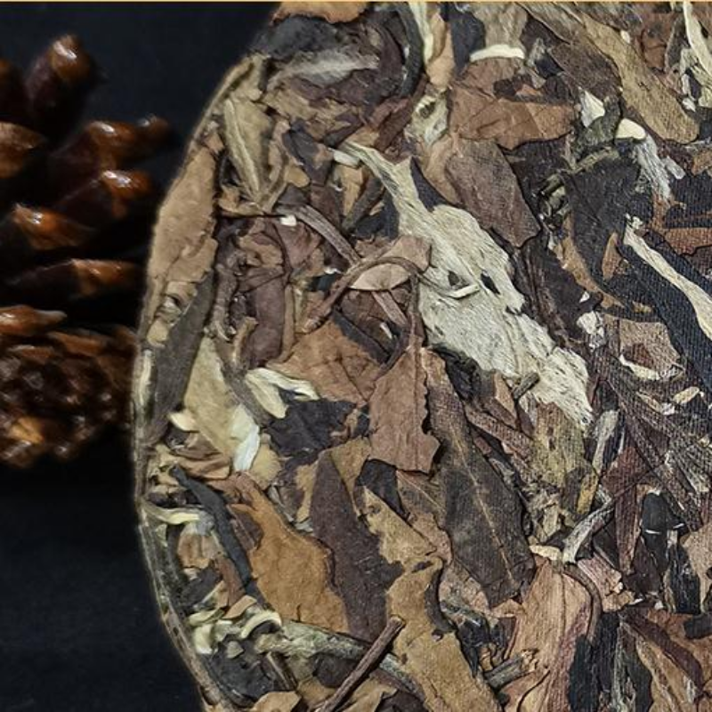 HelloYoung Pu-erh White Tea Cake Yunnan Big Leaf Puerh Tea Old Tree Tea 200g Premium