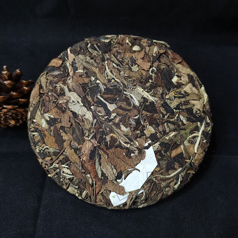 HelloYoung Pu-erh White Tea Cake Yunnan Big Leaf Puerh Tea Old Tree Tea 200g Premium