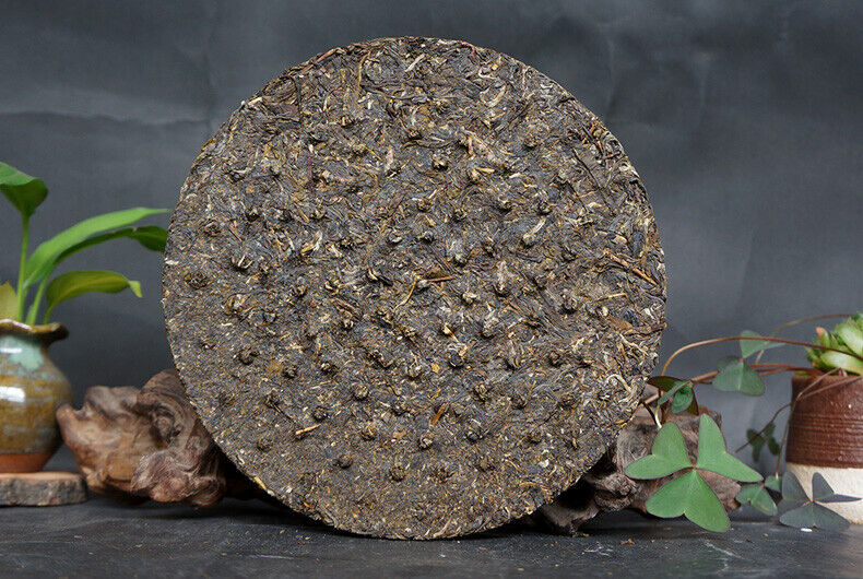 HelloYoung Shang Pin Golden Ribbon Big Snow Mountain * Xiaguan Puer Raw Puerh Tea 357g
