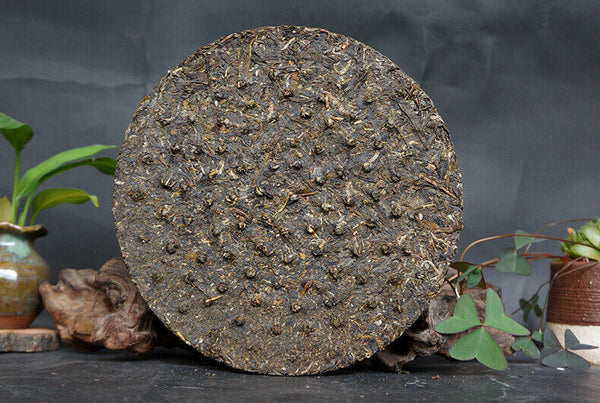HelloYoung Shang Pin Golden Ribbon Big Snow Mountain * Xiaguan Puer Raw Puerh Tea 357g