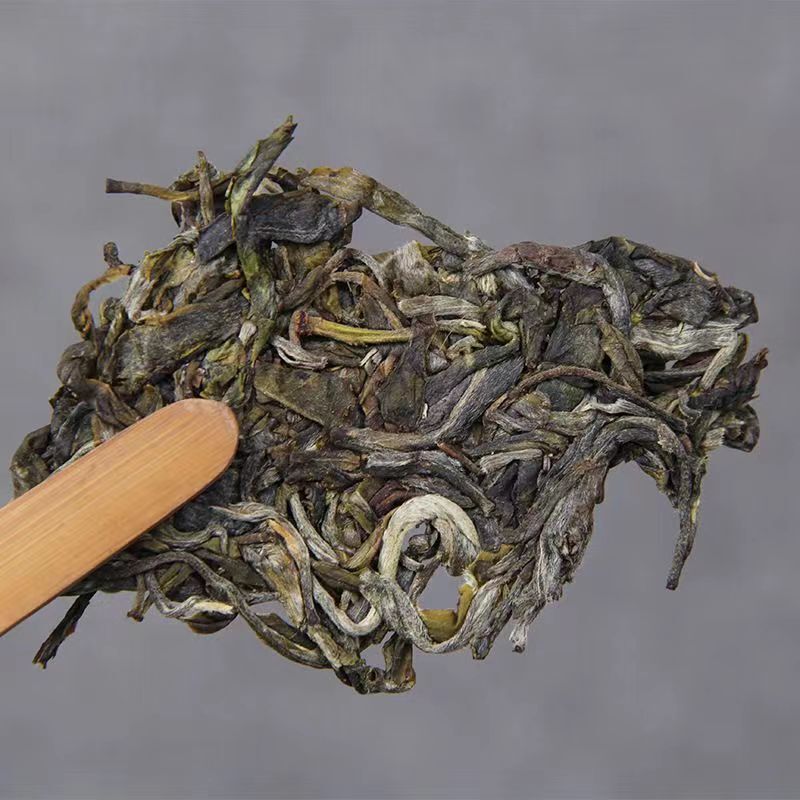 357g Iceland Old Tree Puerh Raw Tea Cake Yunnan Pu-erh Sheng Tea Pu'er Green Tea