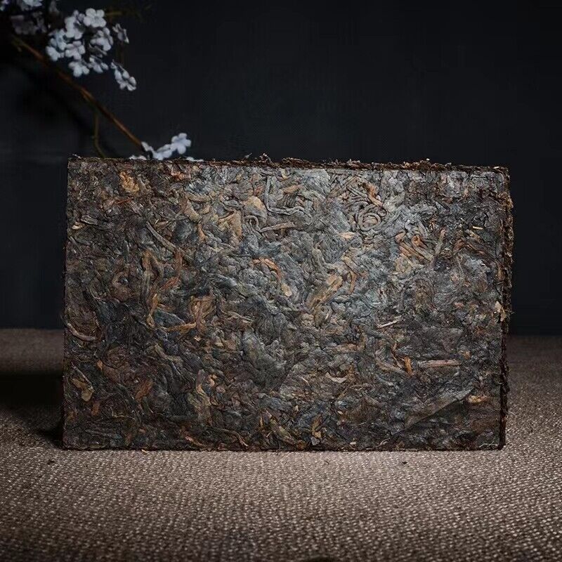 HelloYoung TeaYunnan Cooked Pu-erh Tea Pu'er Black Tea 250g Yiwu Old Tree Puerh Ripe Tea Brick