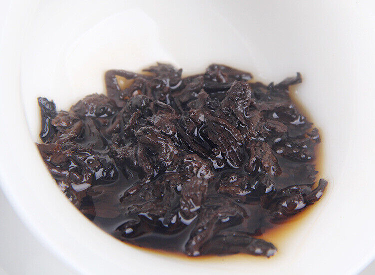 HelloYoung Year Yunnan Longsheng Puerh Tea Cake Classic 0658 Pu'er Ripe Tea 357g