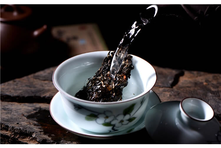 HelloYoung CHINATEA COFCO ZhongCha No.1 Yunnan Pu'er Puerh Raw Puer Cake Tea 357g