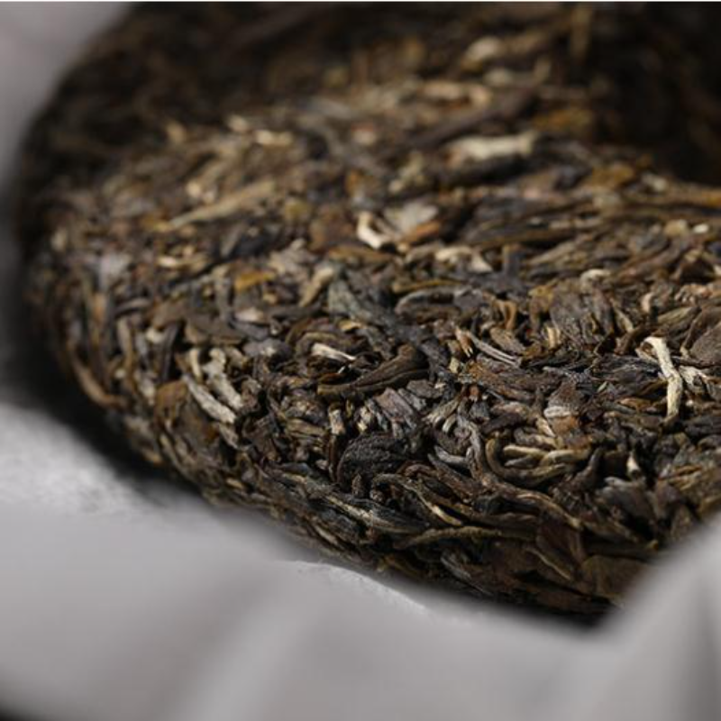 357g Raw Puerh Tea Yiwu Old Pu-erh Shengcha Cake Yunnan Organic Pu'er Green Tea Secondary image