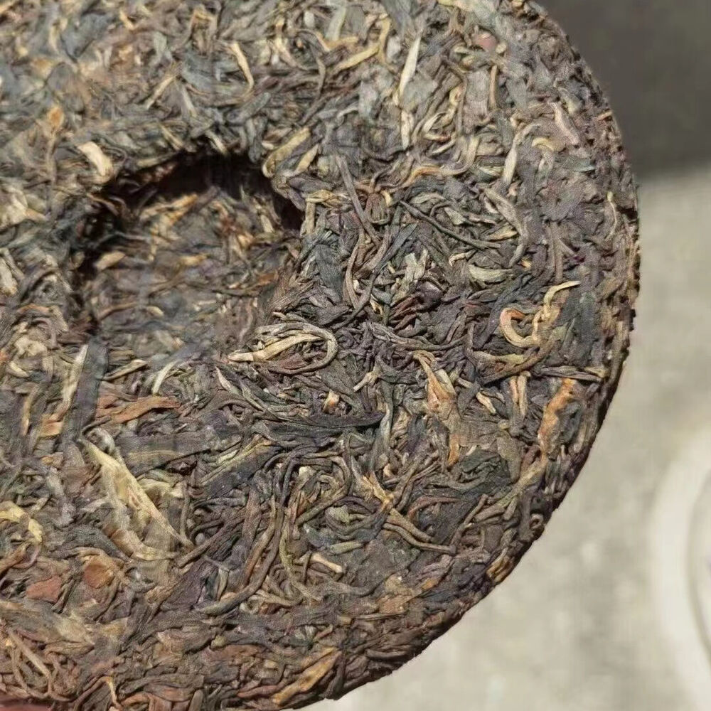 357g Yunnan Old Puerh Tea Cake Dayi Aged Pu'er Raw Tea Premium Pu-erh Cake Tea