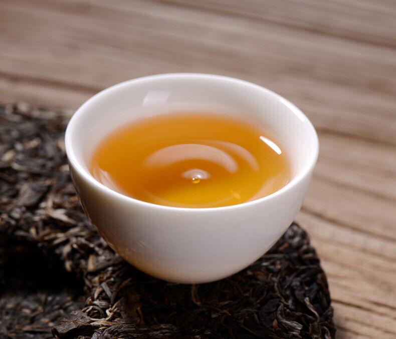 HelloYoung Haiwan Remote Mountain Old Tree Puer Tea Cake 500g Raw Pu-erh Batch 211