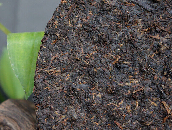 HelloYoung Big Snow Shang Pin Golden Ribbon * Yunnan Xiaguan Puer Ripe Pu-erh Tea 357g