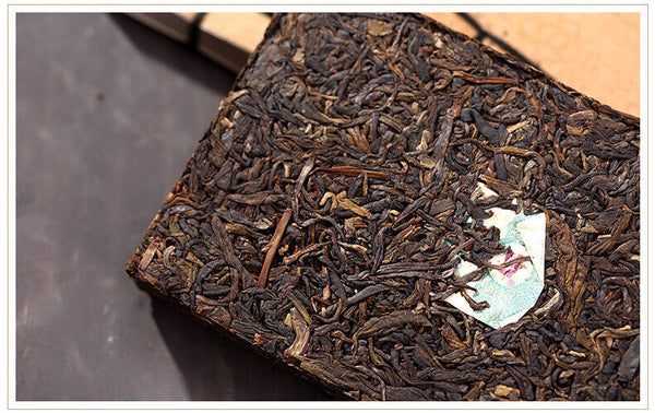 HelloYoung Bamboo Shell Raw Puerh Brick Tea * Menghai Dayi Puer Tea Brick 250g Raw