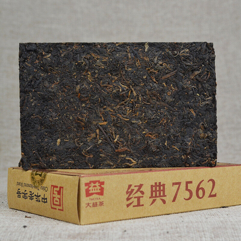 Ripe Puer Pu'er 1601 BatchTAETEA Menghai Dayi 7562 Pu-erh Tea Brick 250g/8.8oz