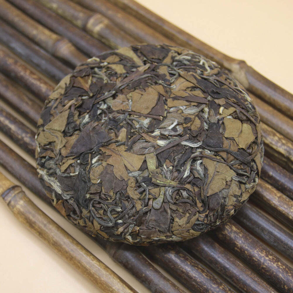200g Fuding White Tea Small Cake High Mountain Aged White Tea Gongmei White Tea Secondary image