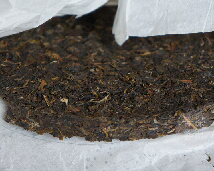 HelloYoung Iron Cake T8653 * XiaGuan Tuocha Pu'er Puer Puerh Tea Raw Shen Cake 357g