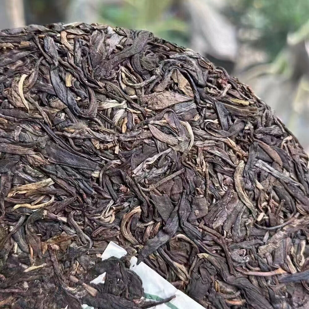Gâteau de thé Pu'erh du Aegd 357g Mansong vieux thé Pu'er cru, Pu'er authentique