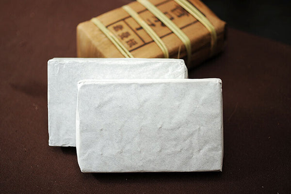 HelloYoung DR. PU'ER TEA Lao Man E Pu-erh Tea Brick 500g Old Tree Ripe Puer Pu'er Shu Tea