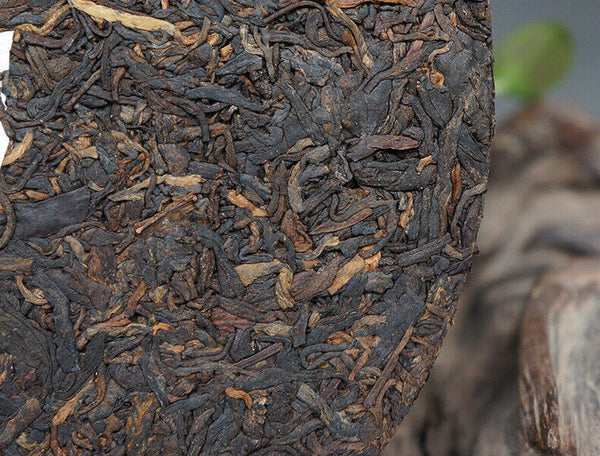 HelloYoung Big Snow Shang Pin Golden Ribbon * Yunnan Xiaguan Puer Ripe Pu-erh Tea 357g