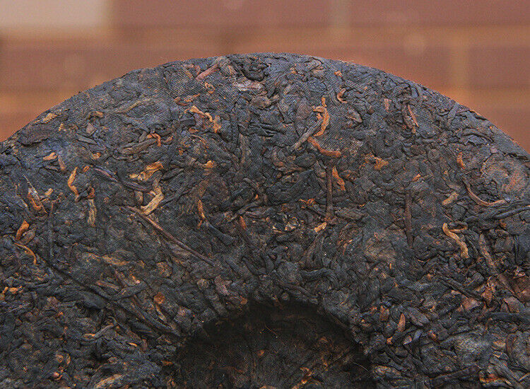 HelloYoung Chen Xiang Jujube Fragrant Yunnan Longsheng Puerh Tea 0638 Ripe Puer 357g