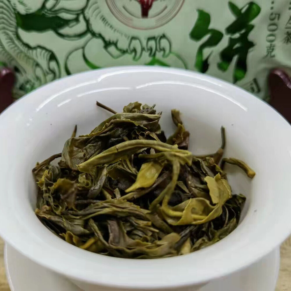 Gâteau de thé pu-erh cru Kylin Pu'er  thé cru de qualité supérieure 500g