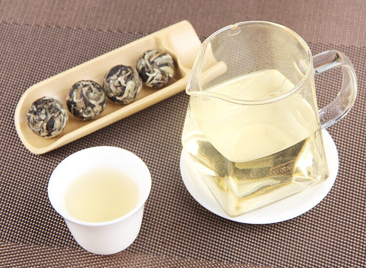 HelloYoung Yunnan Moonlight White Ball Nectar Fragrance Raw Puer Tea Yue Guan Bai Long Zhu