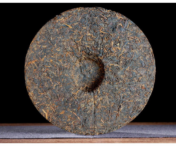 HelloYoung Yunnan Menghai Banzhang Tribute Golden Buds Pu'er Tea Cake 2018 357g Ripe Puerh