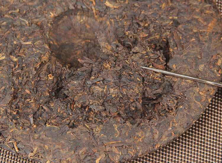 HelloYoung Yr Menghai Peacock Hometown Pu'er Pu-erh Tea Ripe Puer Cake Shu 357g