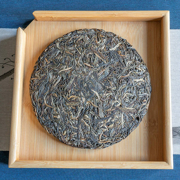 357g Yiwu Raw Puerh Tea Cake Yunnan Ancient Tree Pu-erh Shengcha Pu'er Green Tea