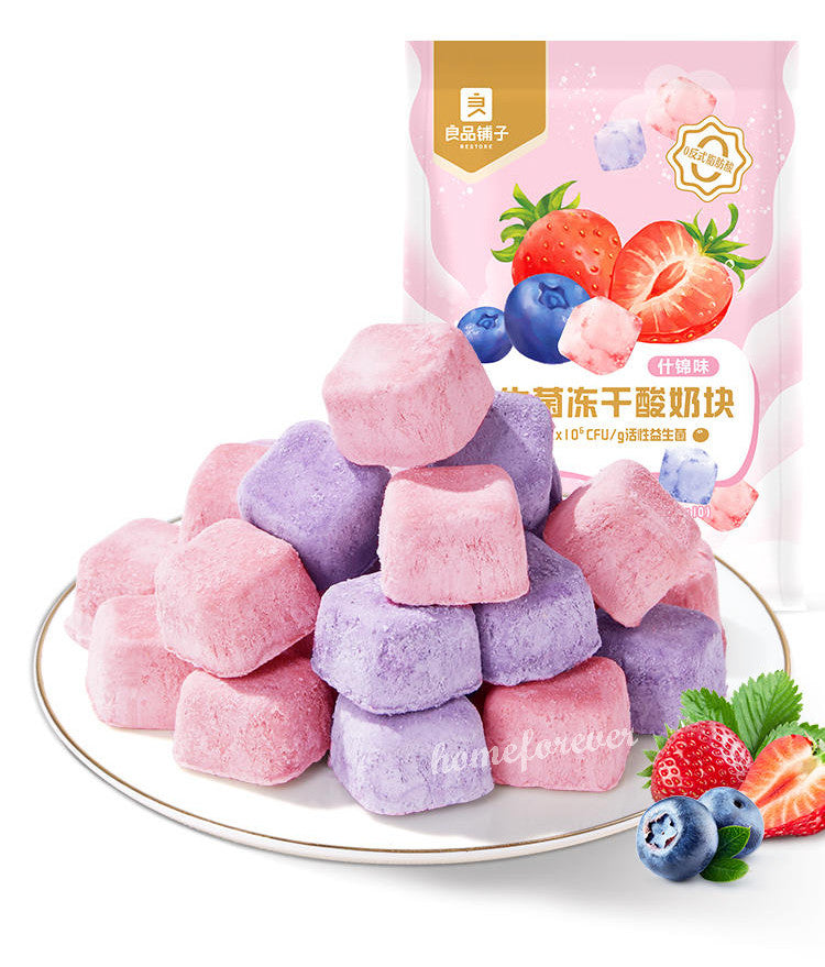 30g x 2 Bags Liangpinpuzi Sweet Snacks 良品铺子益生菌冻干酸奶块 Main image