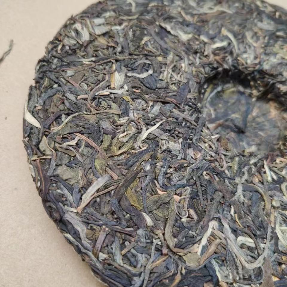 357g Yunnan Organic Puerh Cake Tea Banzhang Laozhai Old Pu-erh Raw Tea Cake