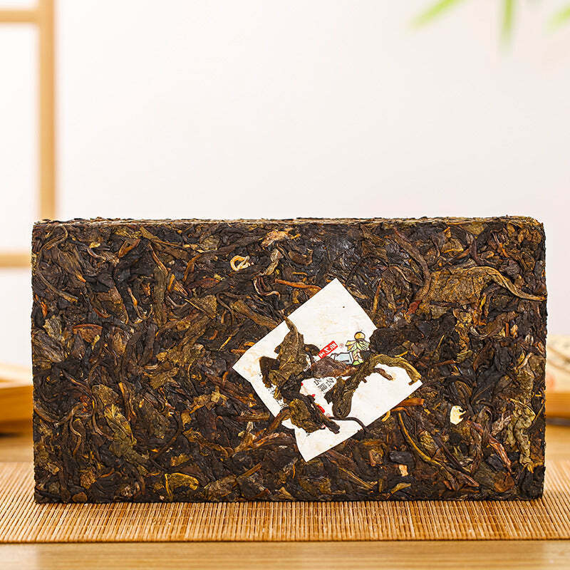 1000g Yunnan Raw Puerh Tea Xigui Golden Leaf Pu-erh Brick Tea Chinese Pu'er Tea Secondary image