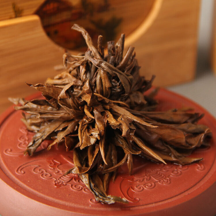 HelloYoung TeaChinese Handmade Black Tea Golden Yunnan Dianhong Dragon Pearl Dian Hong