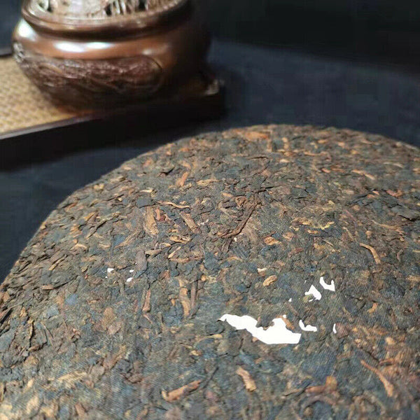 HelloYoung TeaTree Cooked Pu-erh Tea Cake Pu'er Black Tea 357g Laobanzhang Pu-erh Ripe Tea Old