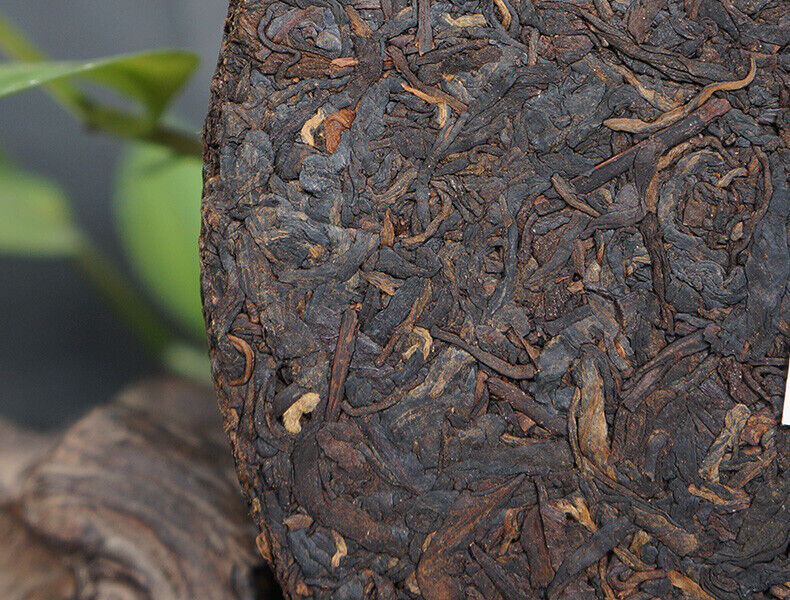 HelloYoung Big Snow Shang Pin Golden Ribbon * Yunnan Xiaguan Puer Ripe Pu-erh Tea 357g