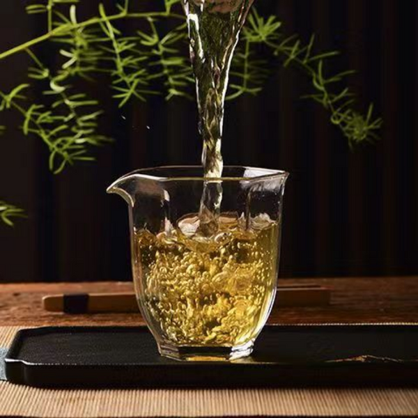 HelloYoung Yanyun Pu-erh Sheng Tea Yunnan Pu'er Green Tea250g Puerh Tea Brick Iceland