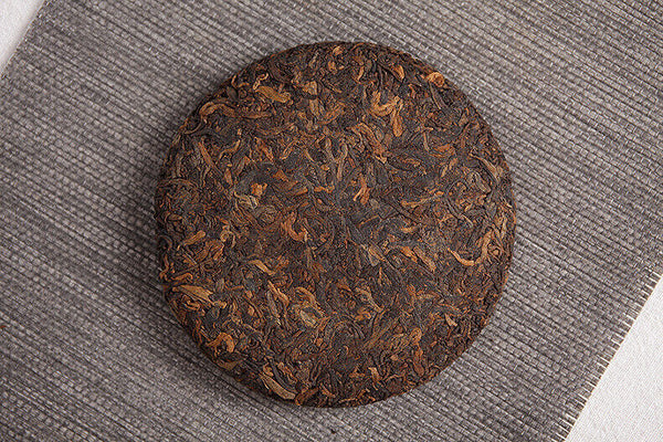Yunnan Pu'er Tea Menghai Ripe Tea 100g Old Pu'er Ripe Cake Big Tree Old Tree