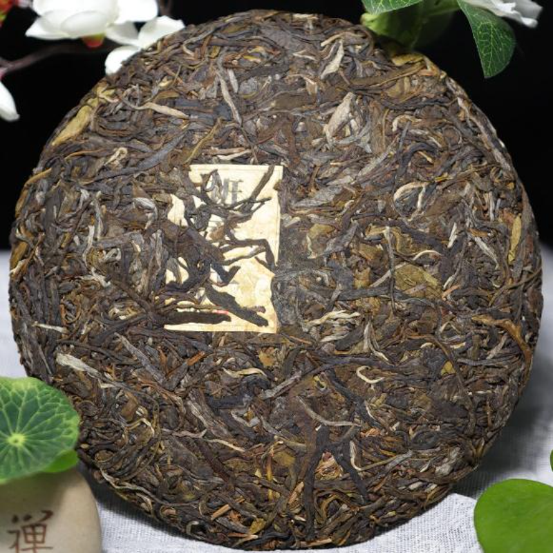 357g Yunnan Puerh Tea Banzhang King Pu-erh Raw Tea Cake Premium Pu'er Green Tea Secondary image
