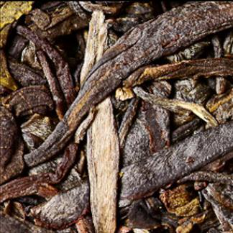 500g Laobanzhang Puerh Raw Tea Cake Menghai Old Tree Pu-erh Shengcha Pu'er Tea Secondary image