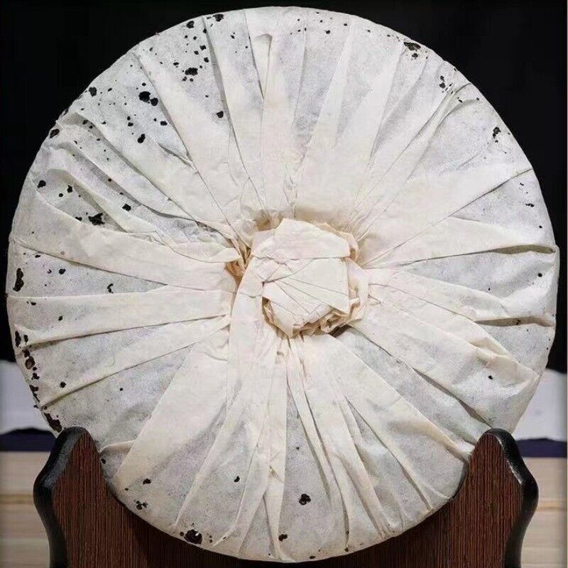 357g Yunnan Old Pu-erh Tea Cake Yiwu Chunjian Sheng Puerh Tea Aged Puer Tea Secondary image