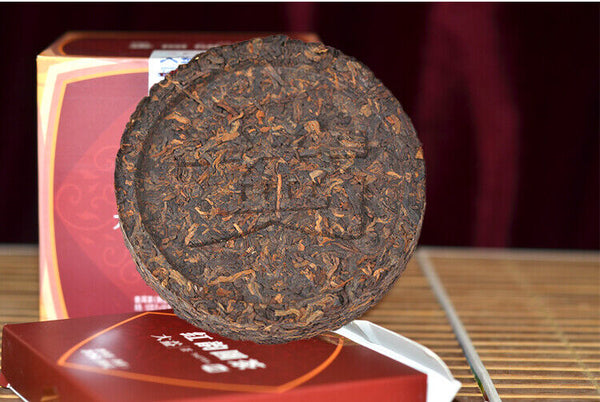 HelloYoung Red Rhyme Round Tea * Yunnan TAETEA Menghai Dayi Ripe Pu Er Puer Cake 1801