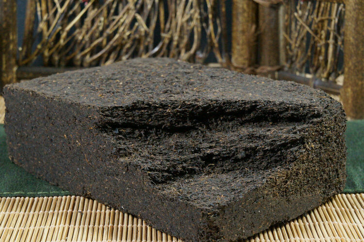 HelloYoung TeaLiu Pao Rice Brick Tea * Guangxi Aged Liubao Tea Black Tea Dark Tea 500g