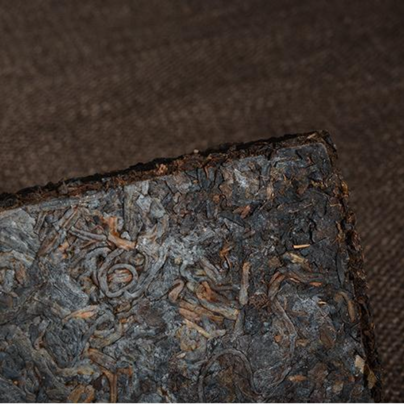 HelloYoung TeaYunnan Cooked Pu-erh Tea Pu'er Black Tea 250g Yiwu Old Tree Puerh Ripe Tea Brick